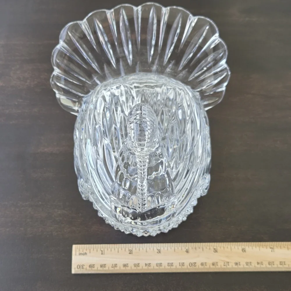 Shannon 24% Lead Crystal Turkey Covered Dish Czech Republic With Lid & Label